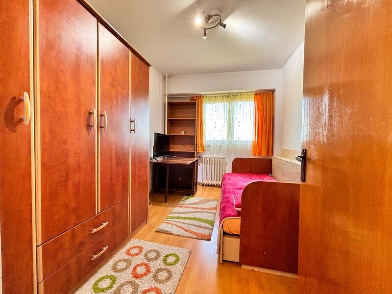 Drumul Taberei, 0% Vedere parc Bloc 1980  3 camere, 2 bai + Parcare metrou 5 min