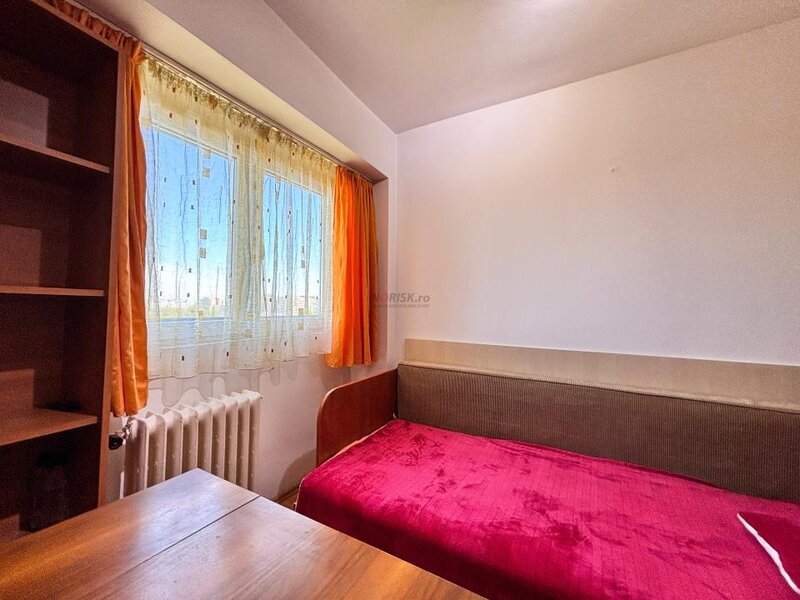 Drumul Taberei, 0% Vedere parc Bloc 1980  3 camere, 2 bai + Parcare metrou 5 min